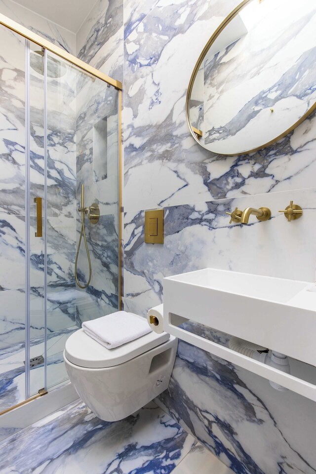 チャーミング プライベートルーム イン ピガール