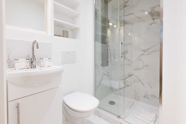 チャーミング アンド ピースフル スタジオ - 2P - ピガール