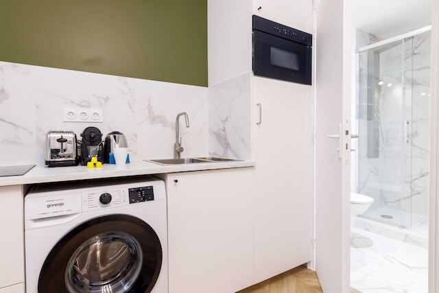 チャーミング アンド ピースフル スタジオ - 2P - ピガール