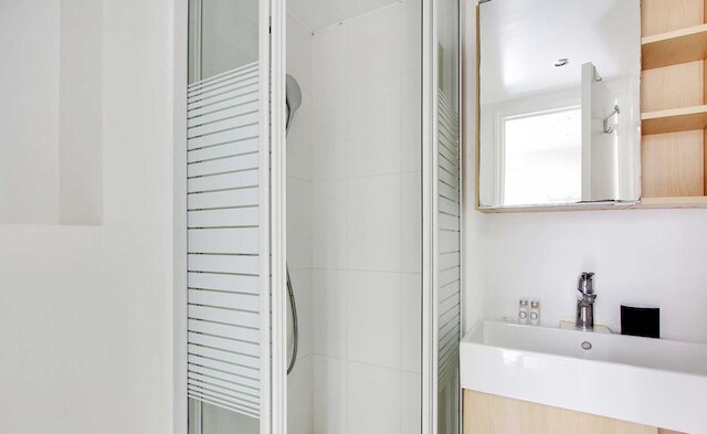 コージー スタジオ 2人 - リュ モフタール