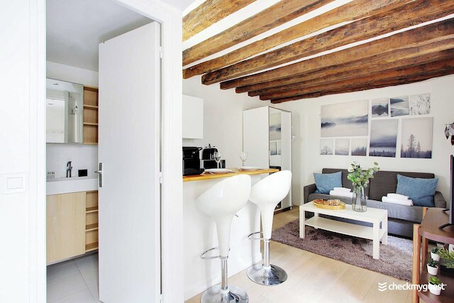 コージー スタジオ 2人 - リュ モフタール