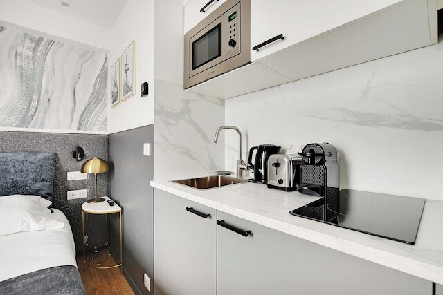 コンフォート フォー 2P ウィズ エアコン - ニア モンマルトル