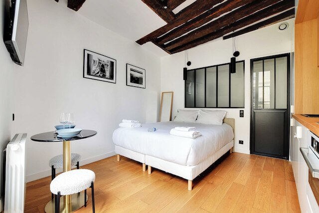 チャーミング スタジオ エアコン - 2P - ル マレ