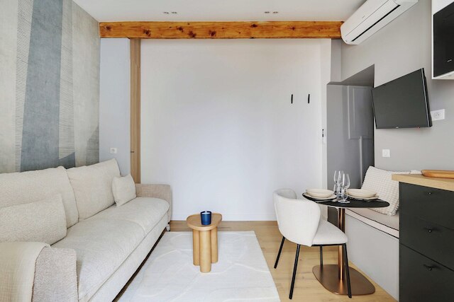 コージー スタジオ ウィズ エアコン -2P- サクレ・クール モンマルトル