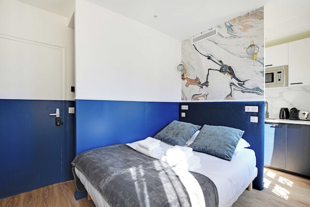 スタジオ コージー フォー 2P ウィズ エアコン - ニア モンマルトル