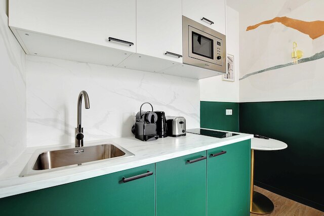 ビューティフル スタジオ フォー 2P ウィズ エアコン - ニア モンマルトル