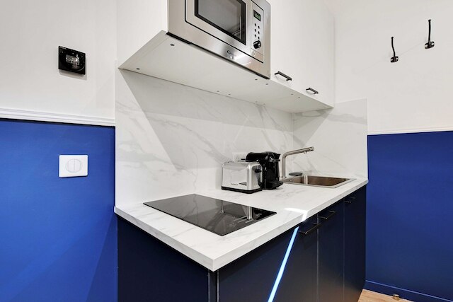 チャーミング スタジオ - 2P ウィズ エアコン ニア モンマルトル