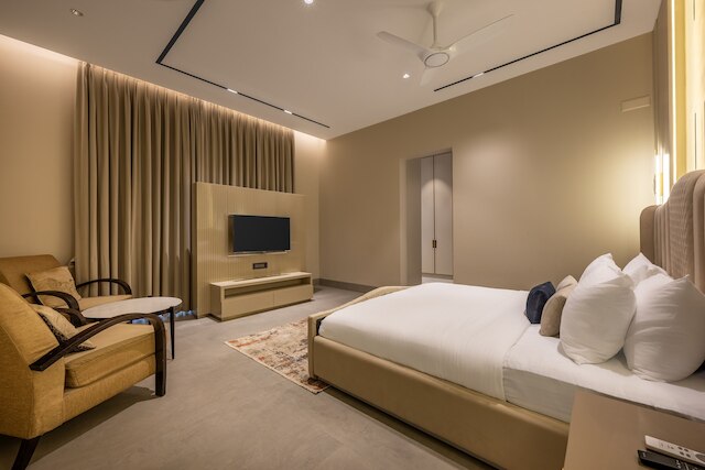 エコール レイス マゴス ヴィラ ゴア