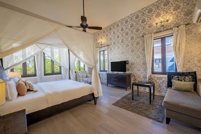 エコール レイス マゴス ヴィラ ゴア