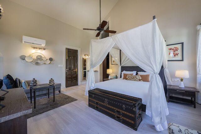 エコール レイス マゴス ヴィラ ゴア