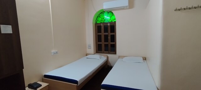 ショー ゲスト ハウス