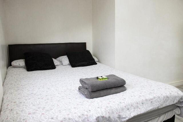 ヒルズ ビュー アパートメンツ