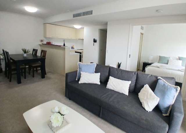 レディセット アパートメント オン スペンサー ノース