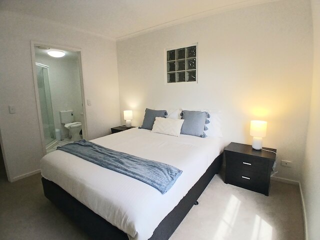 レディセット アパートメント オン スペンサー ノース