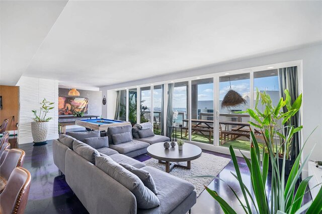 ハーバー デライト ペントハウス