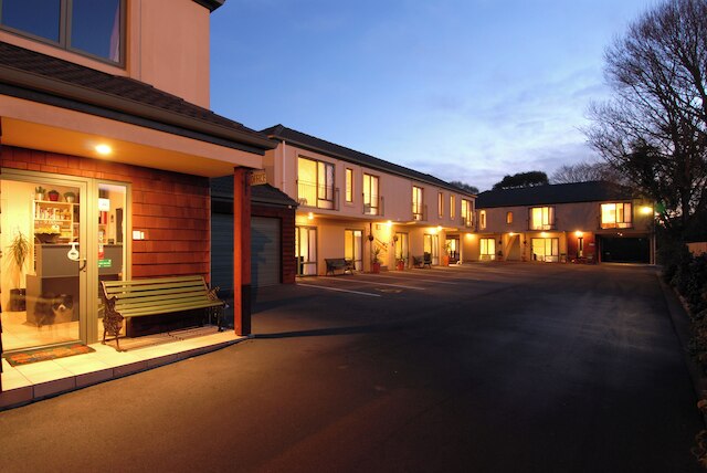 コーテシー コート モーテル