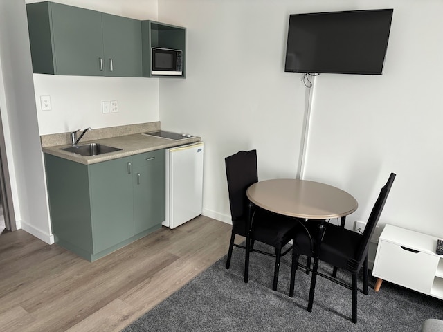 コーテシー コート モーテル