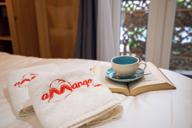 アマンゴ ホーム