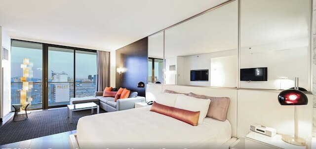 アヴァズ スイート 37th フロア パームズ プレイス