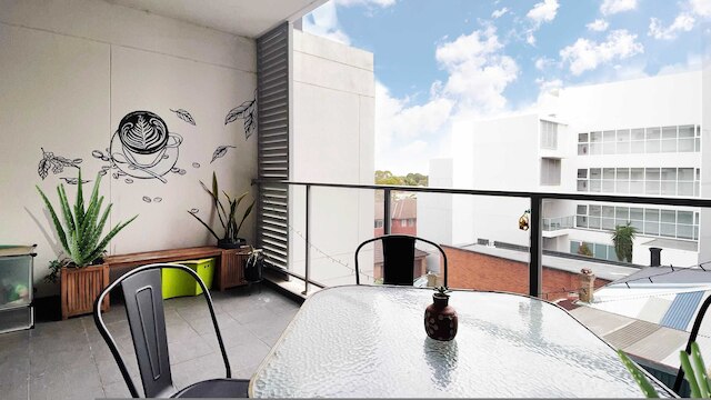 メタワイズ 2ベッドルーム アパートメント イン ハート オブ ハールストーン パーク