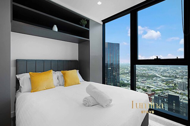 ルミナ ステイズ - ビクトリア ワン