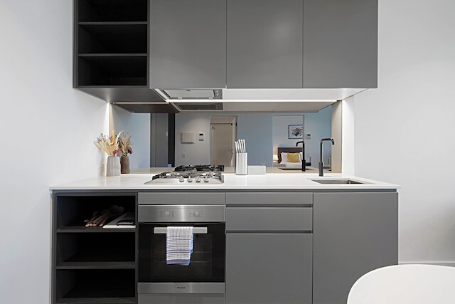 ルミナ ステイズ - ビクトリア ワン