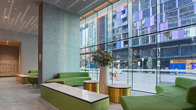 ルミナ ステイズ - ビクトリア ワン