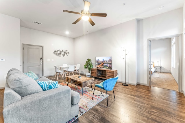 コージー 2 ベッドルーム スイート クローズ トゥ ダウンタウン ウィズ ファスト WiFi