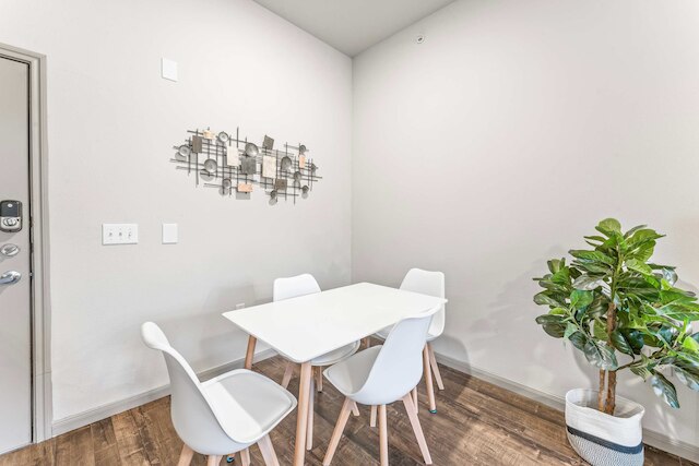 コージー 2 ベッドルーム スイート クローズ トゥ ダウンタウン ウィズ ファスト WiFi