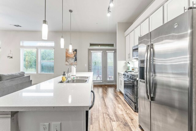 コージー 2 ベッドルーム スイート クローズ トゥ ダウンタウン ウィズ ファスト WiFi