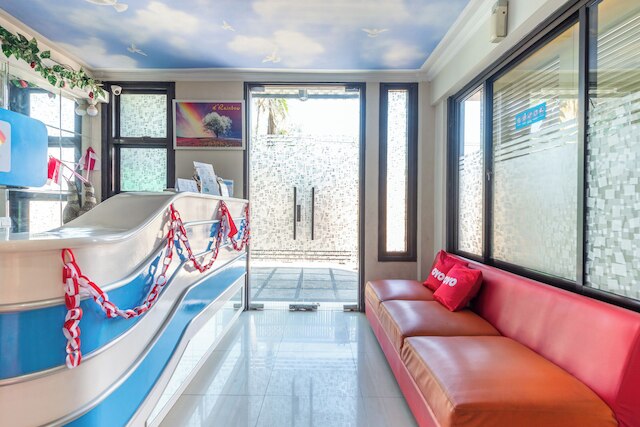 ホテル O スラバヤ シティ センター ニア ウォノクロモ ステーション