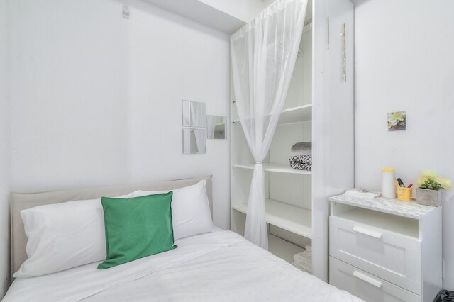 リベットステイズ - ザ ブリット