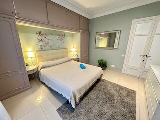 ルームズ グラン ビア