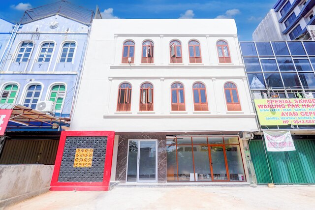 コレクション O ナゴヤ ニア ナゴヤ ヒル モール フォーマリー セダゴ イン