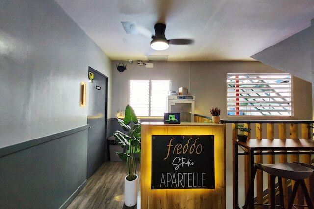 フレッド スタジオ アパーテル