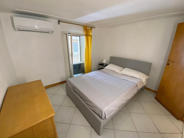 ディモーラ トリブナリ イン ザ ハート オブ ヒストリカル センター アンド 300 メートル フロム メトロ