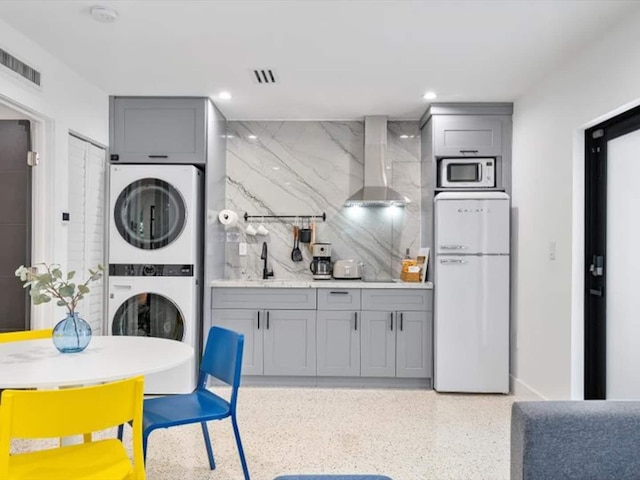 スリーク モダン マイアミ ゲッタウェイ ウィズ プール オアシス