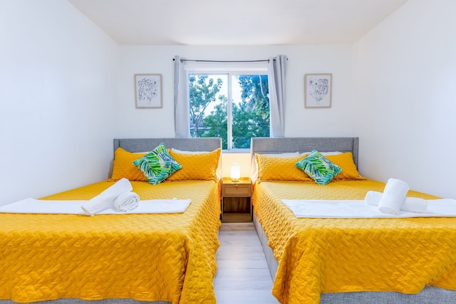 ブック ナウ アンド エンジョイ ア トップ マイアミ ロケーション