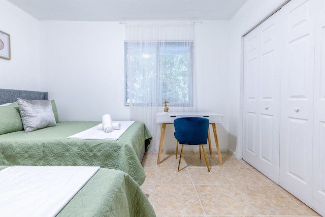 エンジョイ マイアミ トップ ロケーション フリー パーキング ブック ナウ