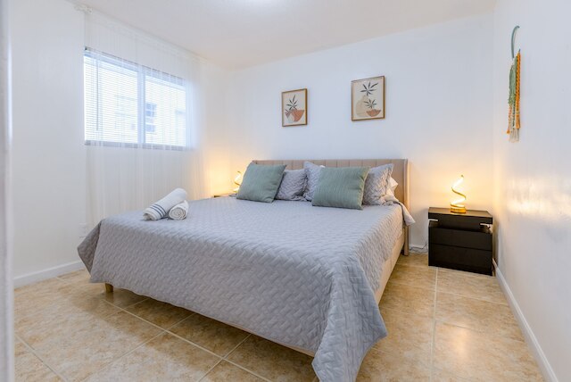 エンジョイ マイアミ トップ ロケーション フリー パーキング ブック ナウ