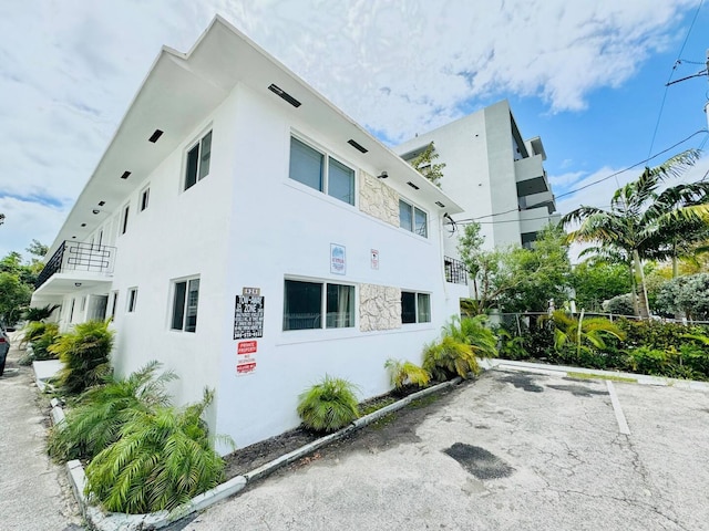 マイアミ マジック コージー 2 ベッドルーム ゲッタウェイ イン ザ シティ