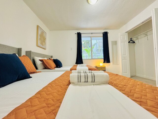 NEW トップ ロケーション キング ベッド フリー パーキング