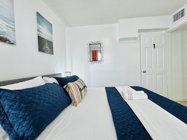 NEW トップ ロケーション キング ベッド フリー パーキング