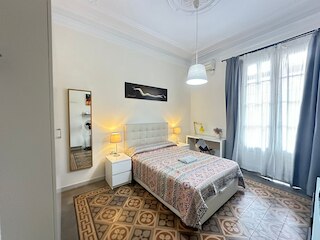 ルームズ ロジャー