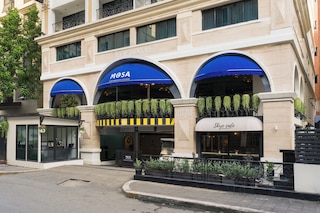 スカイ ホテル バンコク