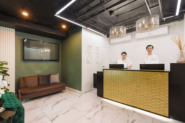 スカイ ホテル バンコク