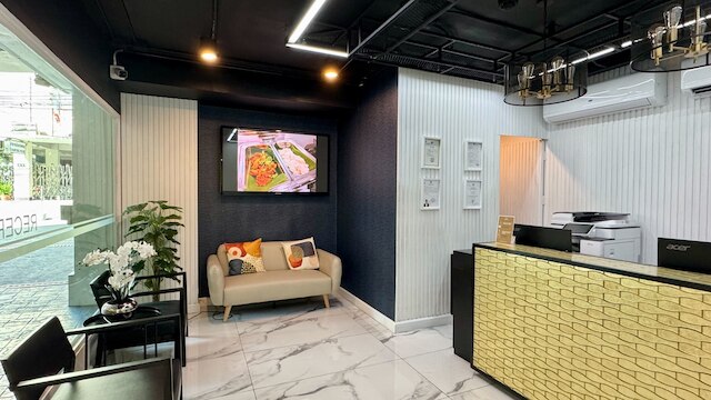 スカイ ホテル バンコク