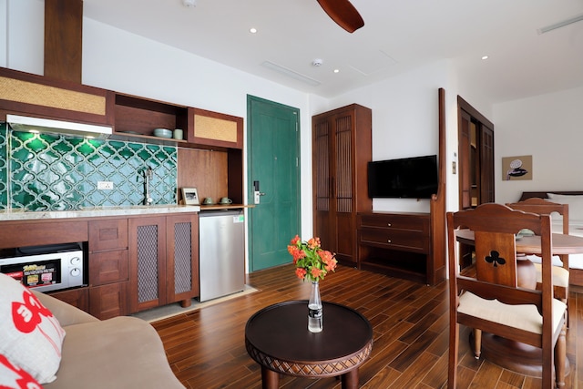 メゾン ニャー 17 トン タット ティエップ