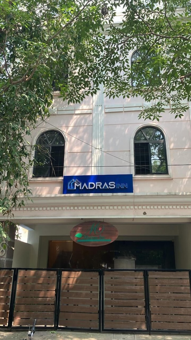 マドラス イン - アルワルペット