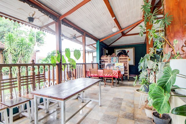 OYO 94371 オマ サリンドヨ